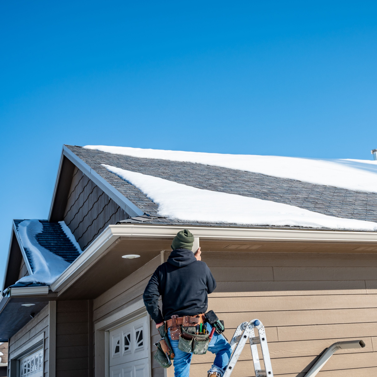 Don’t ignore these clear signs you need a DFW roof replacement this winter.